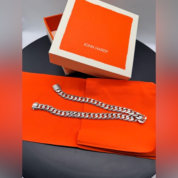 John Hardy 18” Curb Chain Necklace Sterling Silver 14MM